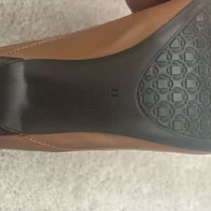 Nine West Tan Heeled Boots